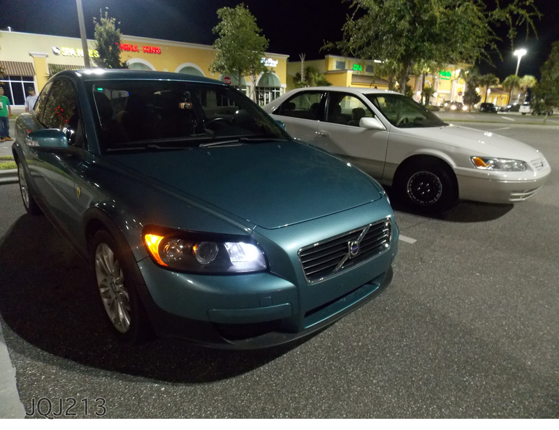 Illustration for article titled Just a few pics from our local car meet last night